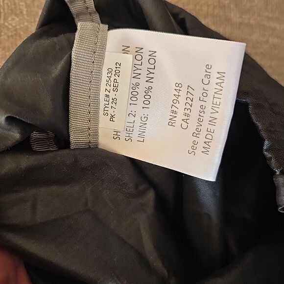 Marmot Kompressor Plus 20L Soft Shell Lightweight Hiking Backpack Black - Picture 9 of 9